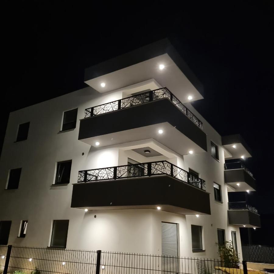Apartments Happiness Trogir Kültér fotó